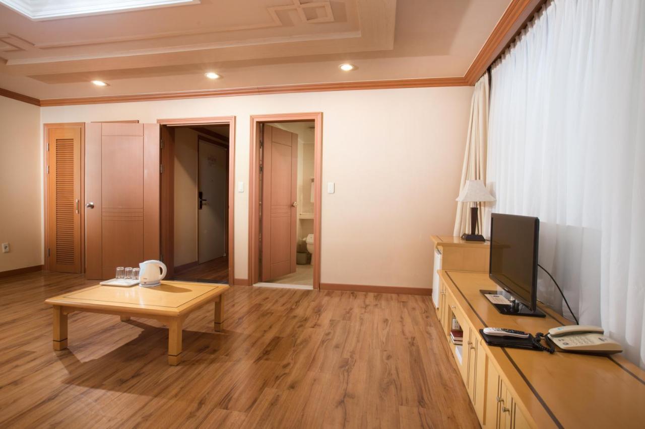Jeju Hawaii Hotel Esterno foto
